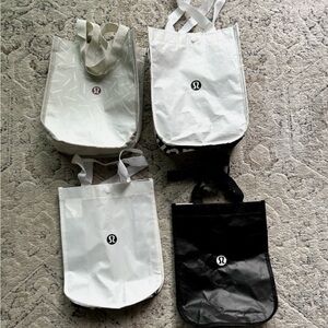 Lululemon reusable tote bags
